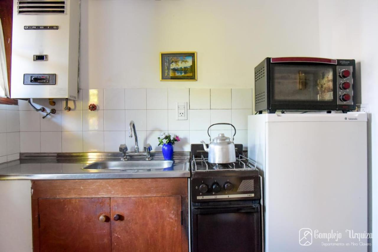 Ferienwohnung Complejo Urquiza Departamentos Mina Clavero Exterior foto